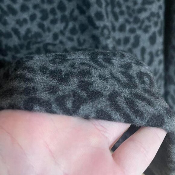 Grey and Black Leopard Print - Picture 2 of 6